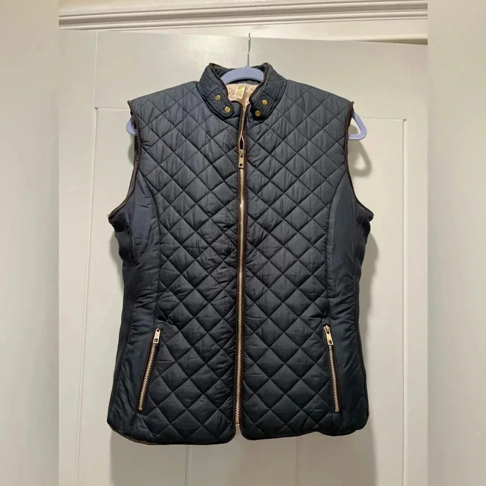 True Rock ladies quilted vest, navy with gold zippers, size L​